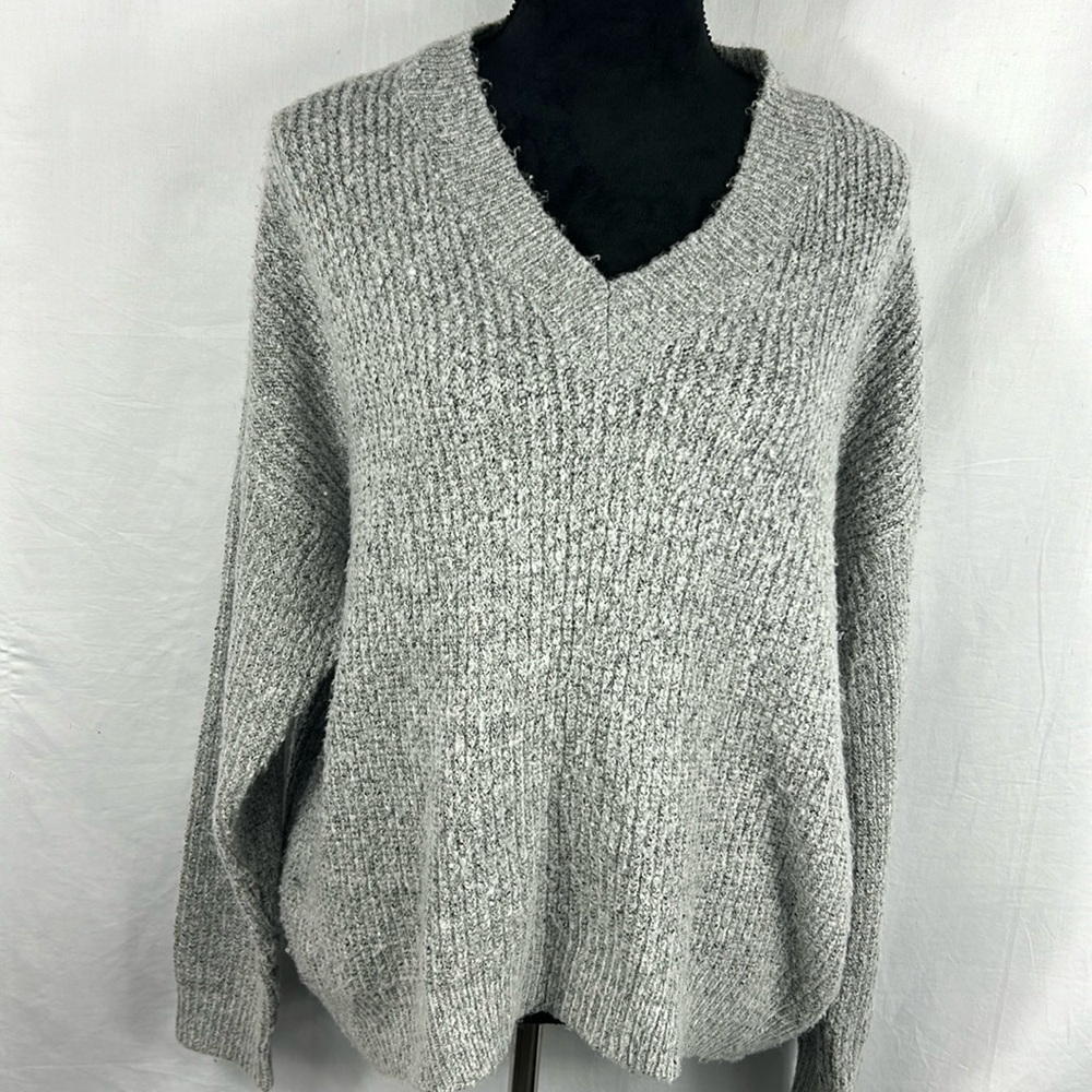 NWOT NOBO Heather Grey Ribbed  Pull Over Knit Sweater